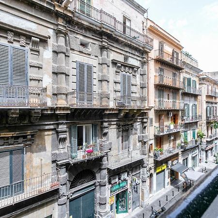 Vittorio Emanuele Charming Central Flats Palermo Exterior photo