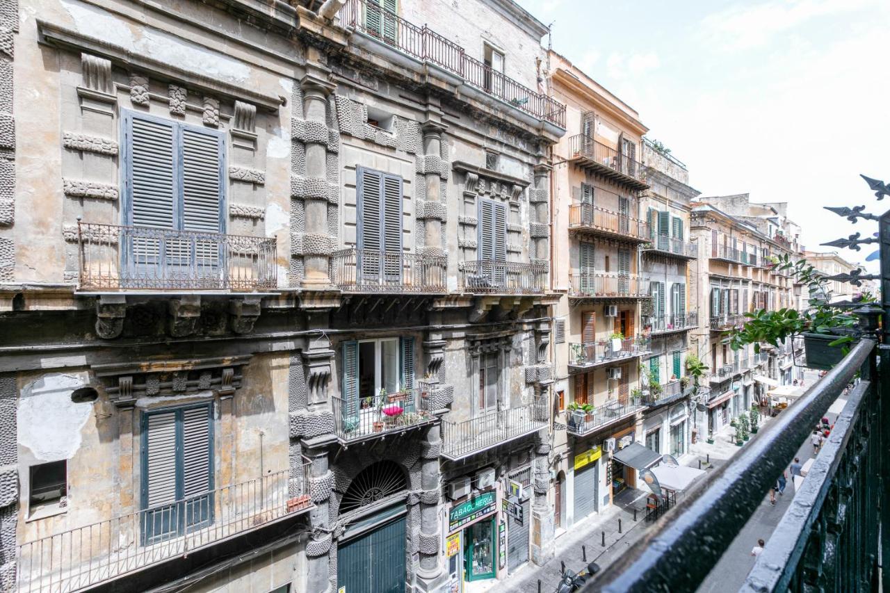 Vittorio Emanuele Charming Central Flats Palermo Exterior photo